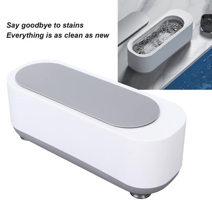Portable jewellery cleaner with the lid closed